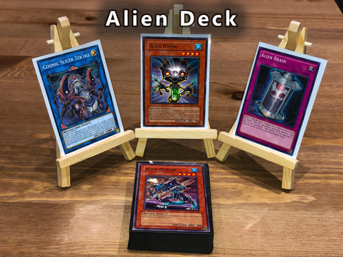 Yugioh Alien Deck 40 Cards + Extra Deck + Sleeves