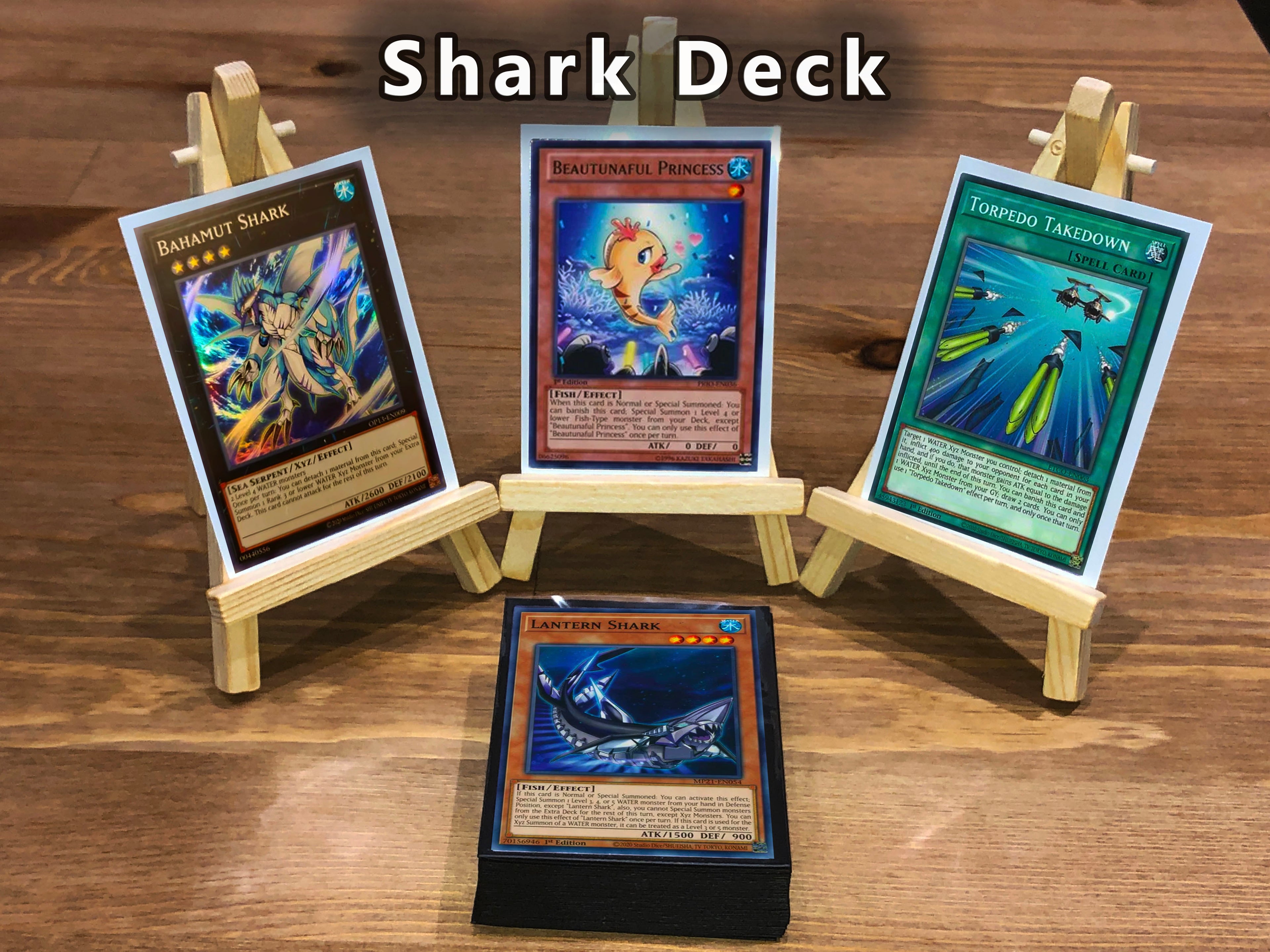 Yugioh Shark Deck 40 Cards + Extra Deck + Sleeves